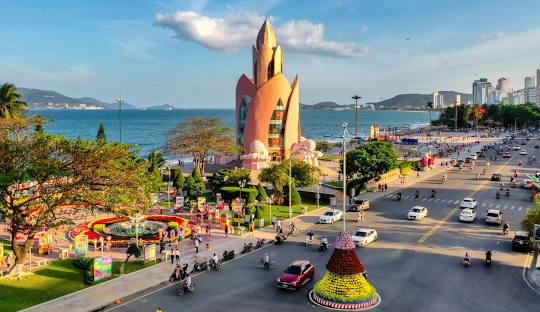 Ha Long Bay