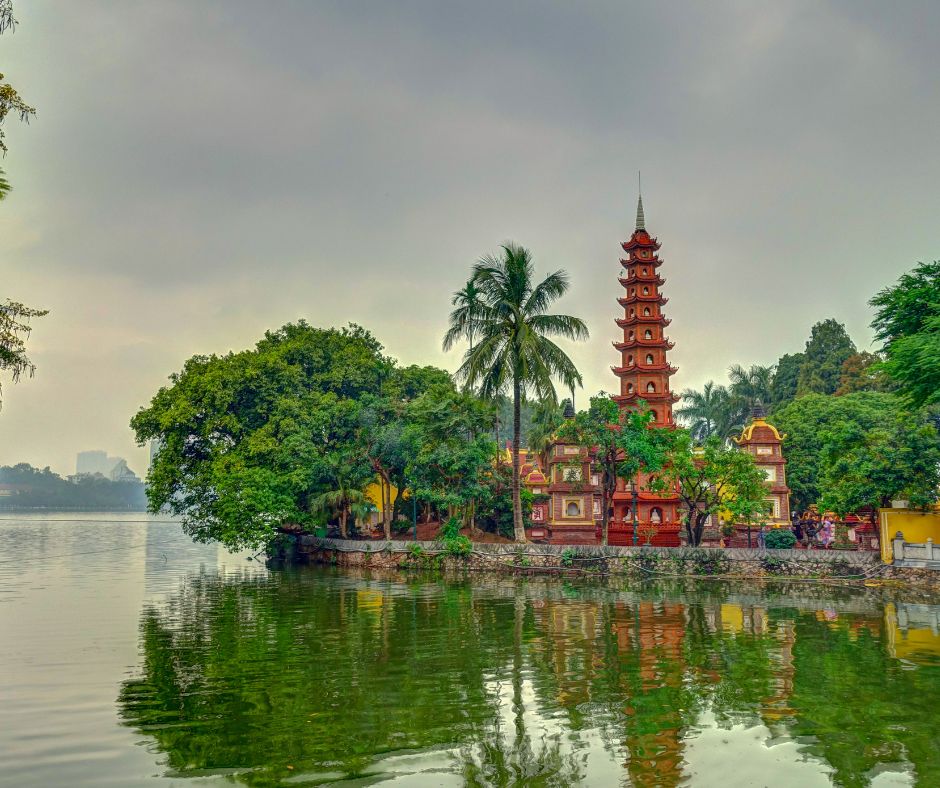 A Glance at Vietnam Highlights